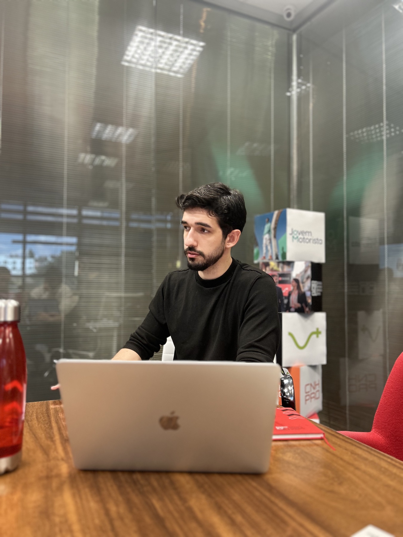Profissional da equipe multidisciplinar da Vmais